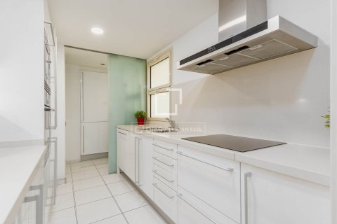 Dzīvoklis pārdošanā Barcelona, Spānijā 4 istabas, 171 m2 Nr. 150282 - attēls 12