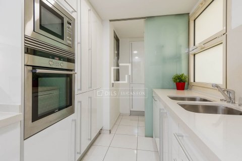 Dzīvoklis pārdošanā Barcelona, Spānijā 4 istabas, 171 m2 Nr. 150282 - attēls 15