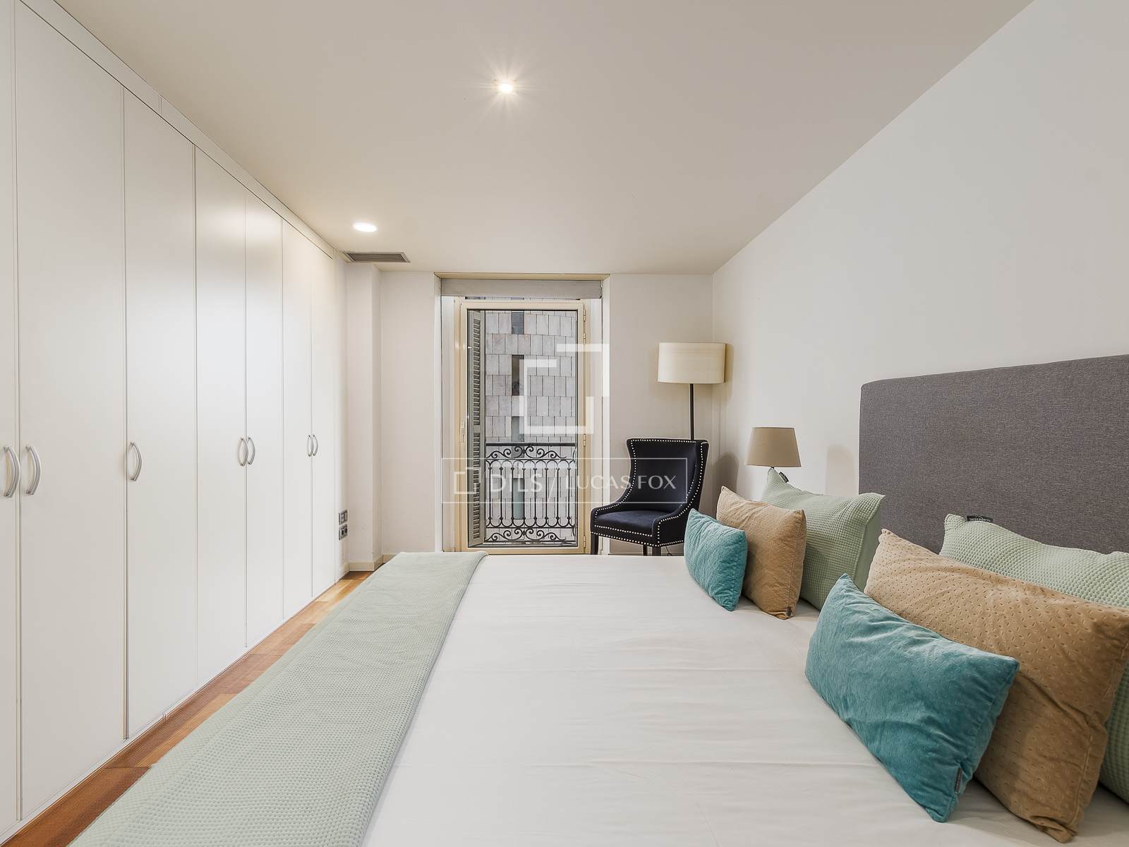 Dzīvoklis Barcelona, Spānijā 4 istabas, 171 m2 Nr. 150282