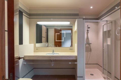 Villa for sale in Vallromanes, Barcelona, Spain 4 bedrooms, 471 sq.m. No. 150279 - photo 26