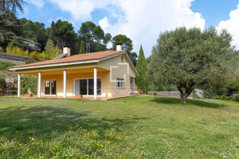 Villa for sale in Vallromanes, Barcelona, Spain 4 bedrooms, 471 sq.m. No. 150279 - photo 19