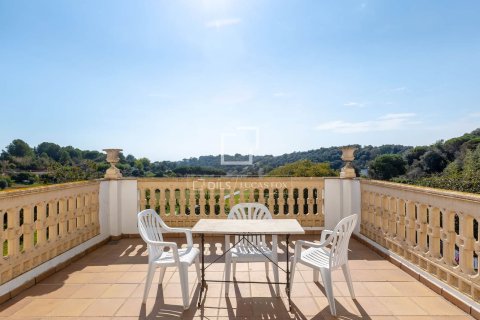 Villa for sale in Arenys de Mar, Barcelona, Spain 13 bedrooms, 651 sq.m. No. 150280 - photo 5