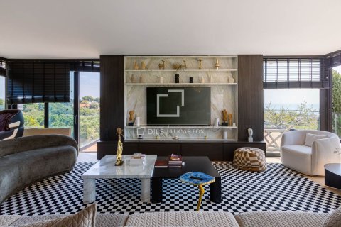 Villa for sale in Sant Pol de Mar, Barcelona, Spain 4 bedrooms, 508 sq.m. No. 150284 - photo 9