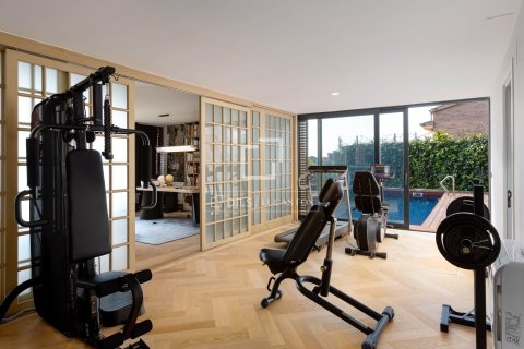 Villa for sale in Sant Pol de Mar, Barcelona, Spain 4 bedrooms, 508 sq.m. No. 150284 - photo 17