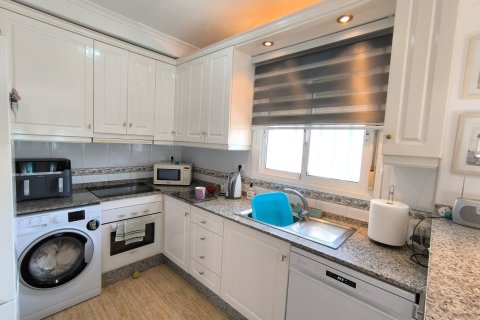 Huvila myytävänä Guardamar del Segura, Alicante, Espanja, 3 makuuhuonetta, 98 m2 No. 160653 - kuva 7