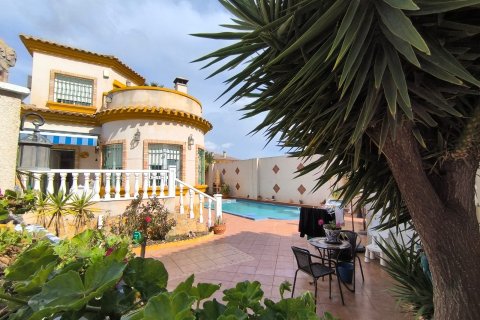 Villa in Guardamar del Segura, Alicante, Spanien 3 Schlafzimmer, 98 m2 Nr. 160653