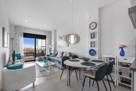 Apartament w Torrevieja, Alicante, Hiszpania 3 sypialnie, nr 160648 – zdjęcie 13