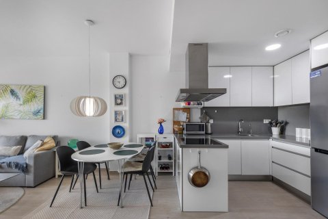 Apartament w Torrevieja, Alicante, Hiszpania 3 sypialnie, nr 160648 – zdjęcie 14