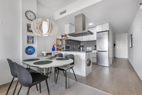 Apartament w Torrevieja, Alicante, Hiszpania 3 sypialnie, nr 160648 – zdjęcie 15