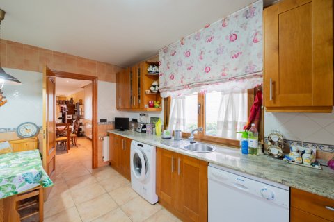 Villa zum Verkauf Madrid, Spanien 4 Schlafzimmer, 450 m2 Nr. 107180 - Foto 20
