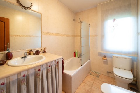 Villa zum Verkauf Madrid, Spanien 4 Schlafzimmer, 450 m2 Nr. 107180 - Foto 23
