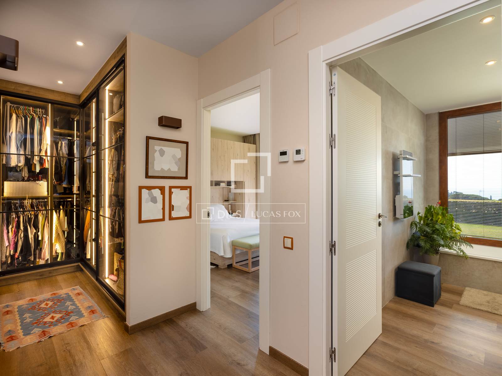 Villa a Sant Vicenc De Montalt, Barcelona, Spagna 5 camere da letto, 500 mq. N° 192723