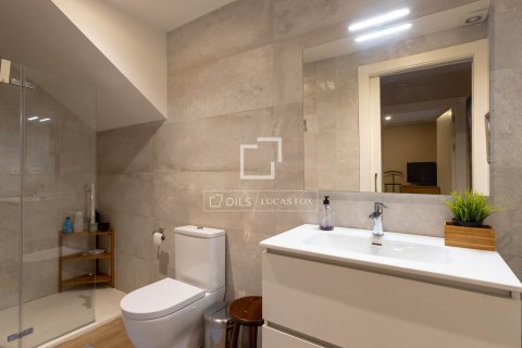 Villa till salu i Sant Vicenc De Montalt, Barcelona, Spanien 5 sovrum, 500 kvm. Nr. 192723 - foto 26