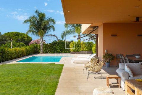 Villa i Sant Vicenc De Montalt, Barcelona, Spanien 5 sovrum, 500 kvm. Nr. 192723