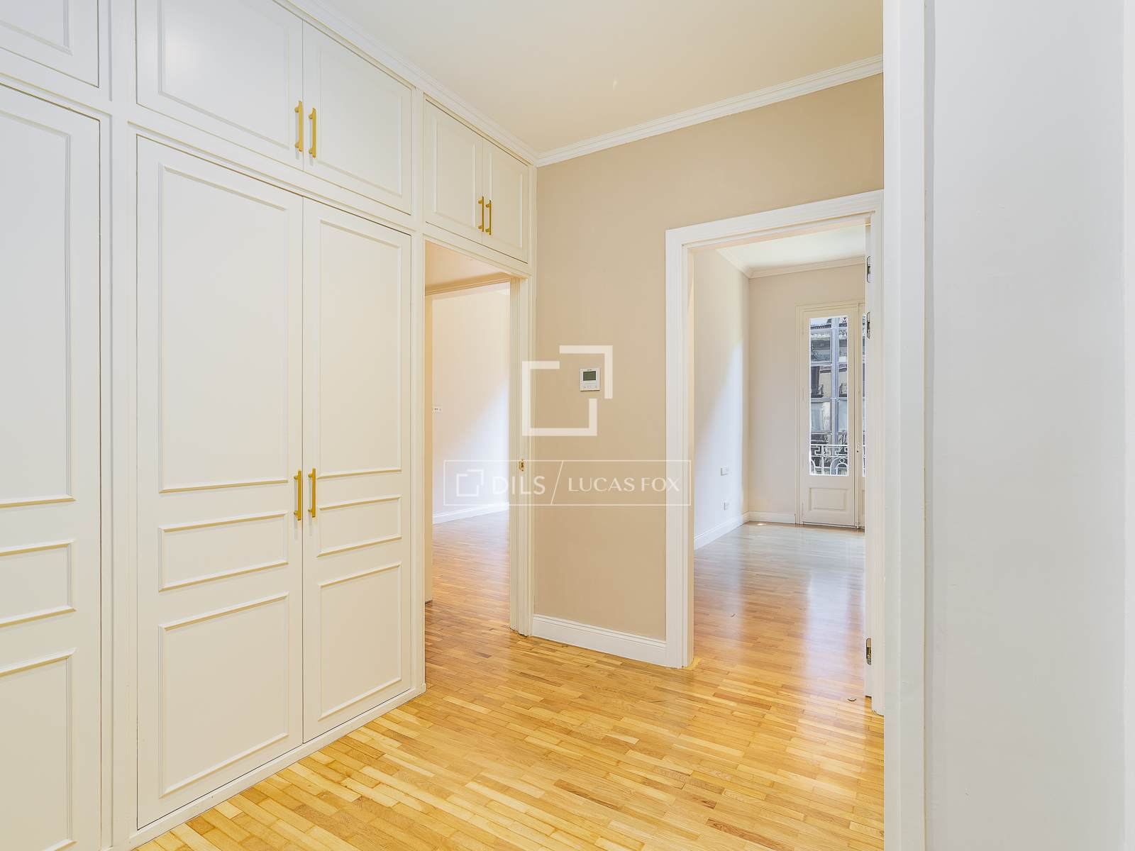 Appartamento a Barcelona, Spagna 4 camere da letto, 218 mq. N° 192726