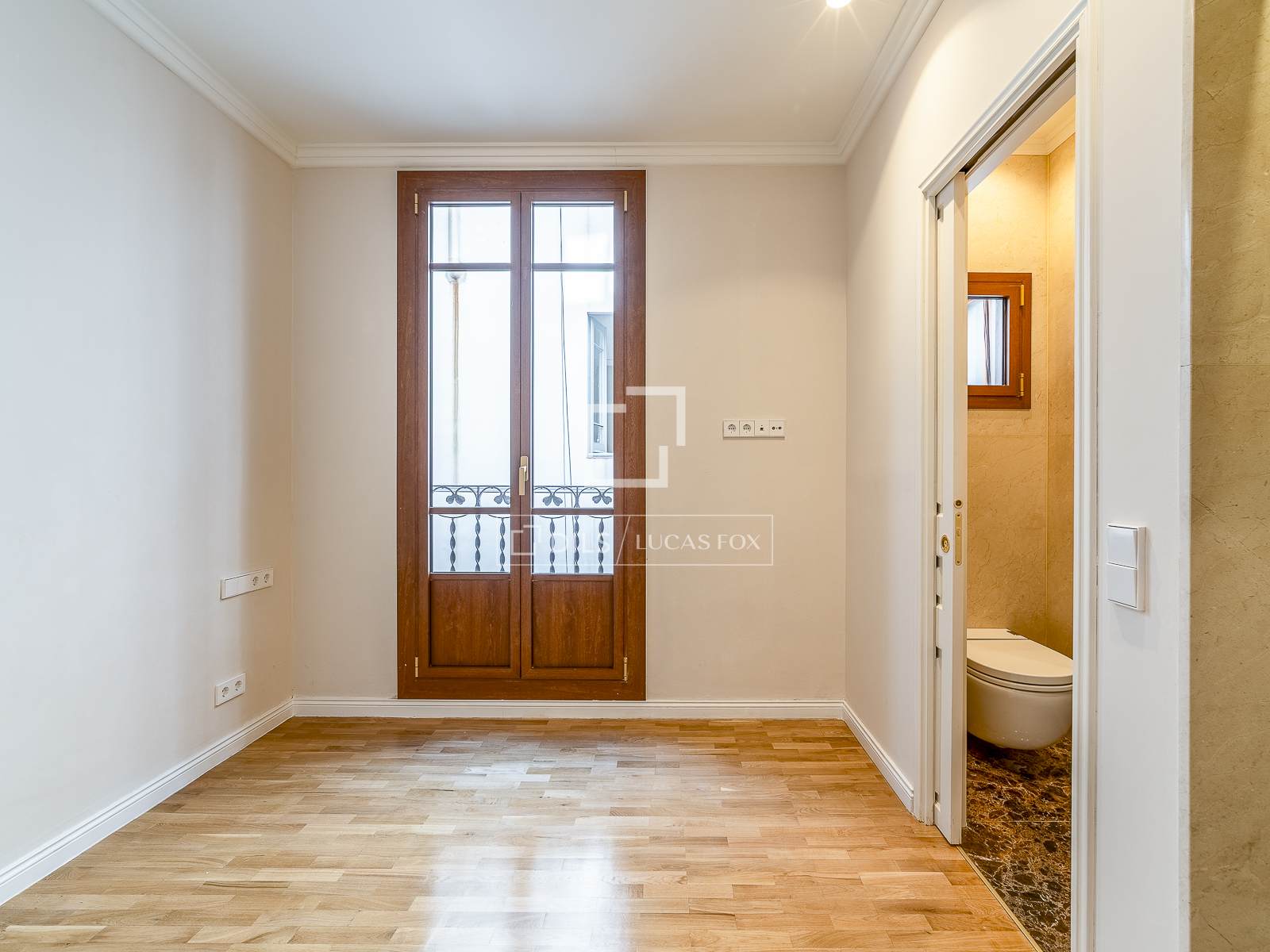 Appartamento a Barcelona, Spagna 4 camere da letto, 218 mq. N° 192726