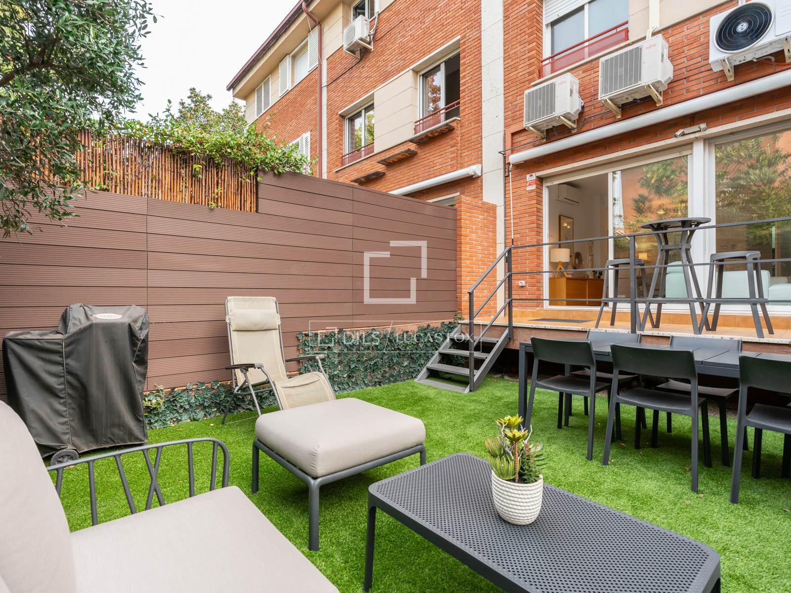 Villa à Sant Cugat Del Valles, Barcelona, Espagne 5 chambres, 248 m2 No. 192724