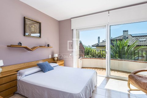 Huvila myytävänä Sant Cugat Del Valles, Barcelona, Espanja, 4 makuuhuonetta, 190 m2 No. 192727 - kuva 22