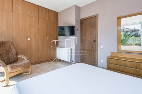 Huvila myytävänä Sant Cugat Del Valles, Barcelona, Espanja, 4 makuuhuonetta, 190 m2 No. 192727 - kuva 25