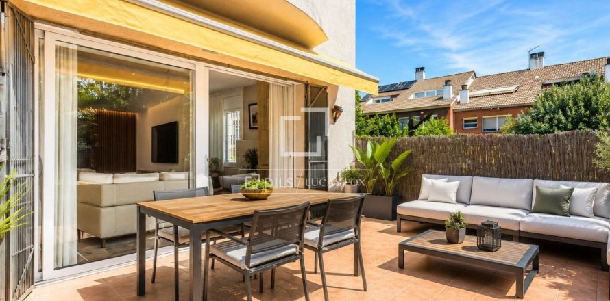 Huvila Sant Cugat Del Valles, Barcelona, Espanja 4 makuuhuonetta, 190 m2 No. 192727