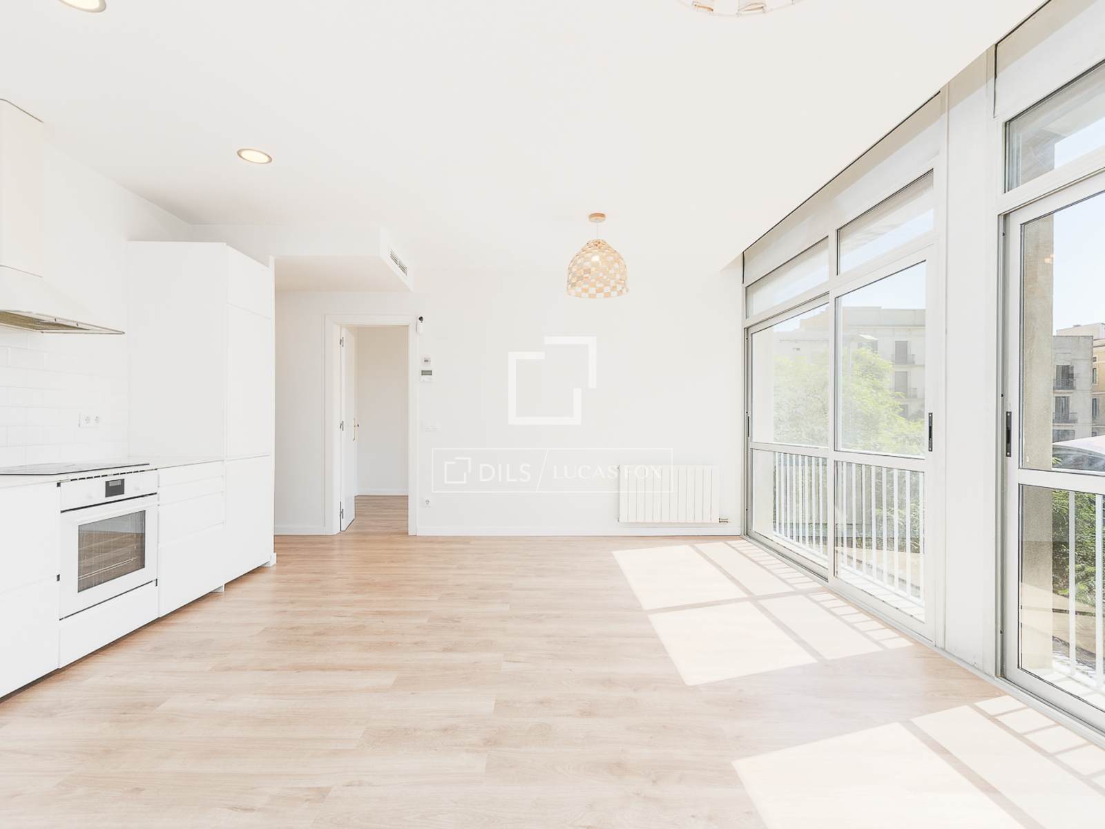 Apartment in Barcelona, Spain 3 bedrooms, 86 sq.m. No. 192725