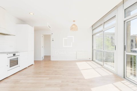 Huoneisto myytävänä Barcelona, Espanja, 3 makuuhuonetta, 86 m2 No. 192725 - kuva 9
