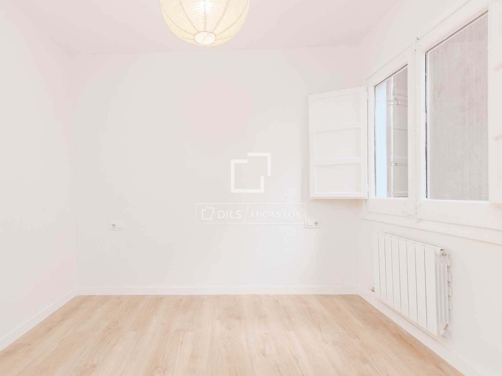 Apartment in Barcelona, Spain 3 bedrooms, 86 sq.m. No. 192725