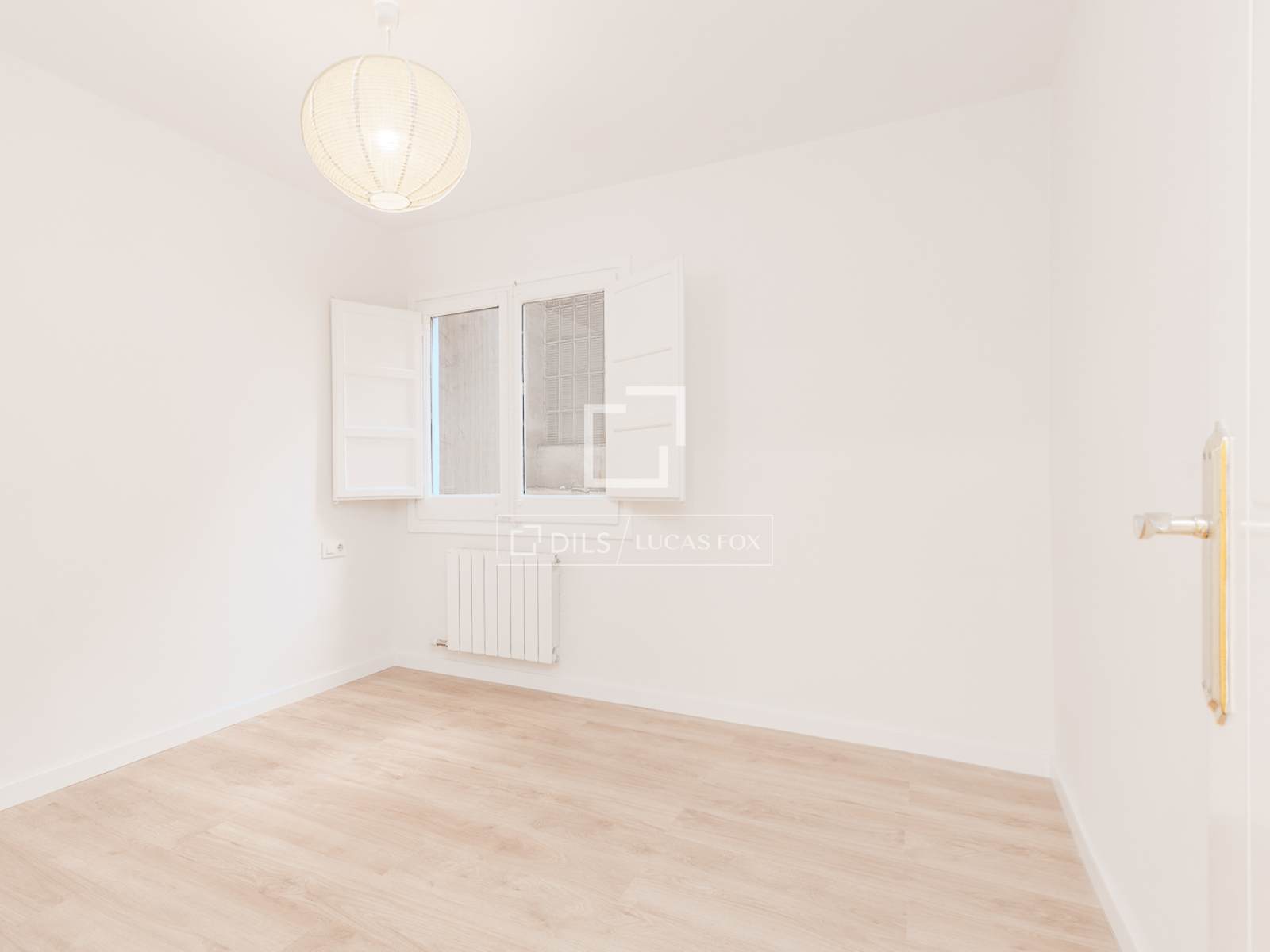 Apartment in Barcelona, Spain 3 bedrooms, 86 sq.m. No. 192725