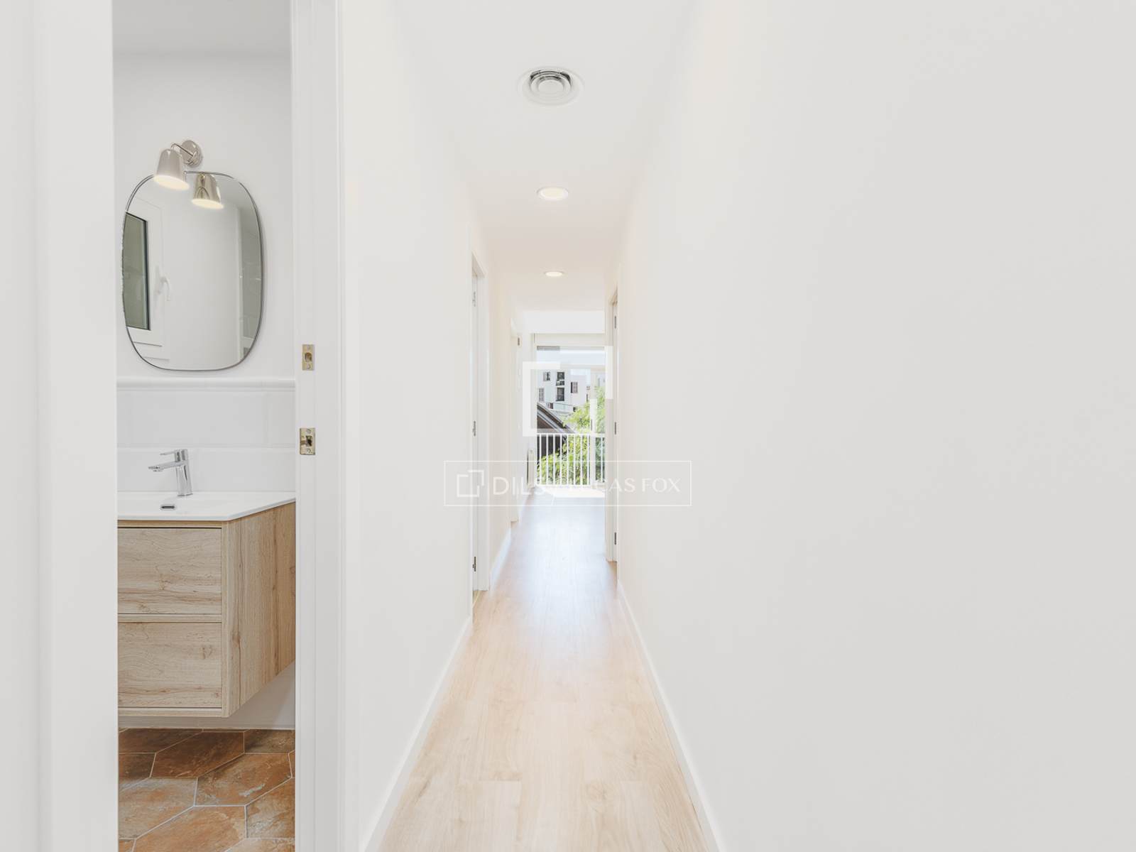 Apartment in Barcelona, Spain 3 bedrooms, 86 sq.m. No. 192725
