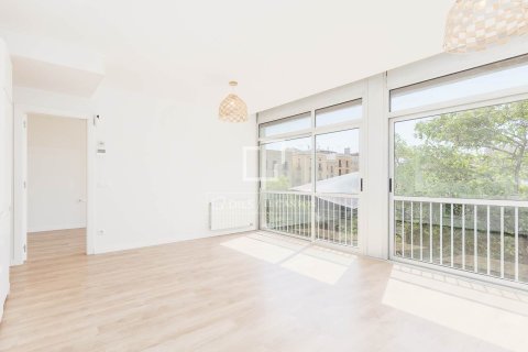 Huoneisto myytävänä Barcelona, Espanja, 3 makuuhuonetta, 86 m2 No. 192725 - kuva 6