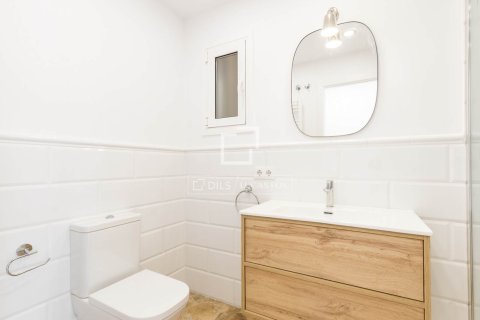 Huoneisto myytävänä Barcelona, Espanja, 3 makuuhuonetta, 86 m2 No. 192725 - kuva 29