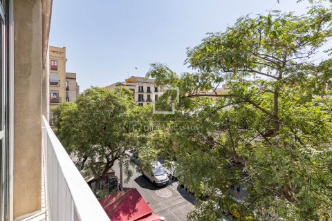 Huoneisto myytävänä Barcelona, Espanja, 3 makuuhuonetta, 86 m2 No. 192725 - kuva 10