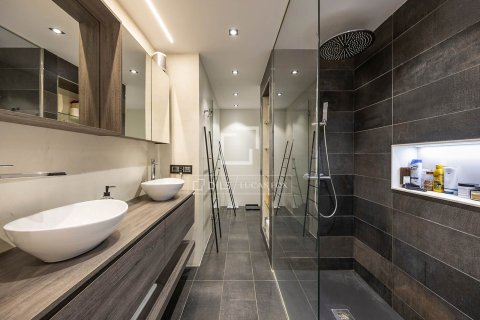 Huoneisto myytävänä Barcelona, Espanja, 3 makuuhuonetta, 263 m2 No. 192722 - kuva 27