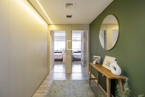 Huoneisto myytävänä Barcelona, Espanja, 3 makuuhuonetta, 263 m2 No. 192722 - kuva 21