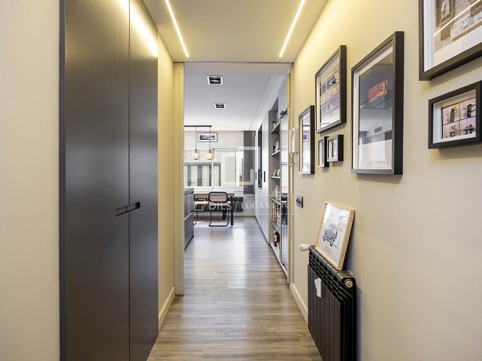 Apartament w Barcelona, Hiszpania 3 sypialnie, 263 mkw. nr 192722