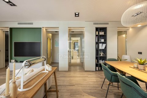 Huoneisto myytävänä Barcelona, Espanja, 3 makuuhuonetta, 263 m2 No. 192722 - kuva 7