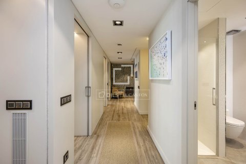 Huoneisto myytävänä Barcelona, Espanja, 3 makuuhuonetta, 263 m2 No. 192722 - kuva 20