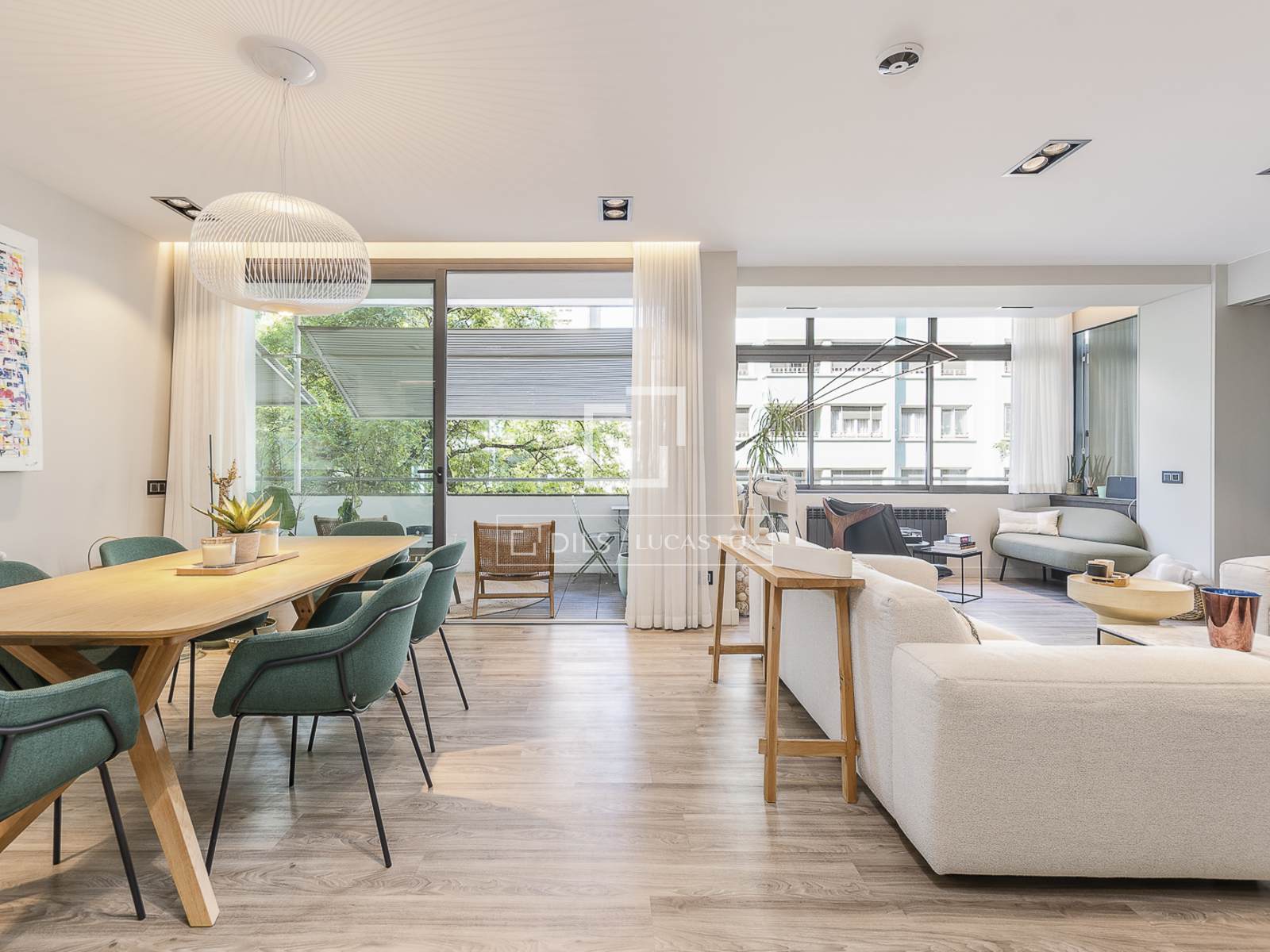 Apartament w Barcelona, Hiszpania 3 sypialnie, 263 mkw. nr 192722