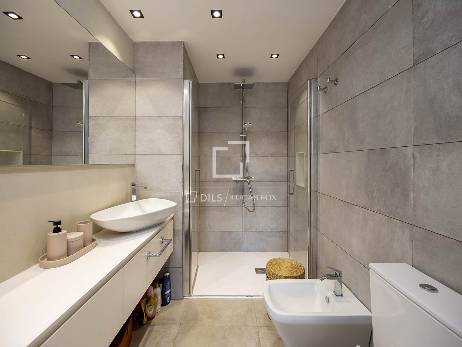 Apartament w Barcelona, Hiszpania 3 sypialnie, 263 mkw. nr 192722