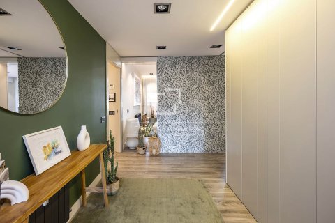 Huoneisto myytävänä Barcelona, Espanja, 3 makuuhuonetta, 263 m2 No. 192722 - kuva 22