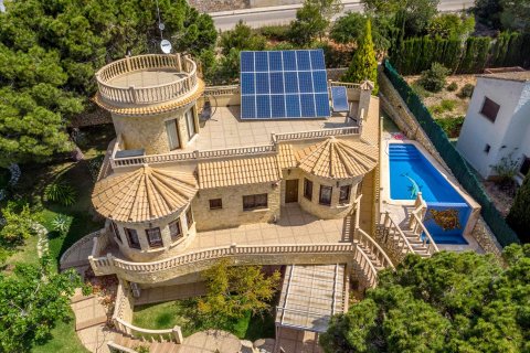 Villa for sale in Dehesa De Campoamor, Alicante, Spain 4 bedrooms, 280 sq.m. No. 189605 - photo 3