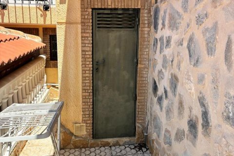 Huvila myytävänä Los Balcones, Alicante, Espanja, 4 makuuhuonetta, 257 m2 No. 189602 - kuva 17