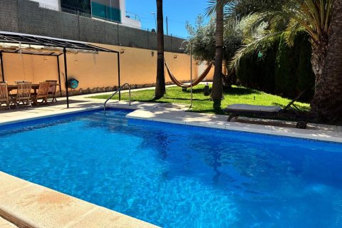 Huvila myytävänä Los Balcones, Alicante, Espanja, 4 makuuhuonetta, 257 m2 No. 189602 - kuva 16
