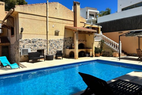 Huvila myytävänä Los Balcones, Alicante, Espanja, 4 makuuhuonetta, 257 m2 No. 189602 - kuva 8