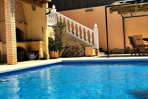 Huvila myytävänä Los Balcones, Alicante, Espanja, 4 makuuhuonetta, 257 m2 No. 189602 - kuva 10