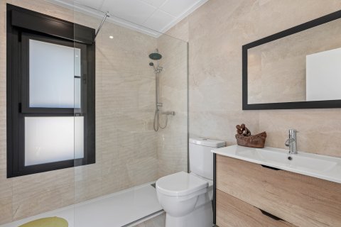 Villa pārdošanā Daya Nueva, Alicante, Spānijā 3 istabas, 128 m2 Nr. 189606 - attēls 20