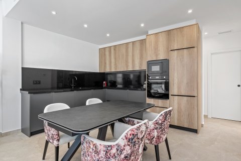 Villa pārdošanā Daya Nueva, Alicante, Spānijā 3 istabas, 128 m2 Nr. 189606 - attēls 13