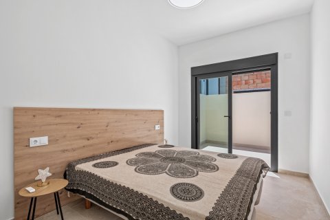 Villa pārdošanā Daya Nueva, Alicante, Spānijā 3 istabas, 128 m2 Nr. 189606 - attēls 27