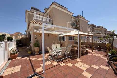 Townhouse à La Zenia, Alicante, Espagne 2 chambres, 90 m2 No. 189724