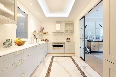 Apartamento en venta en Barcelona, España 3 dormitorios, No. 140948 - foto 14